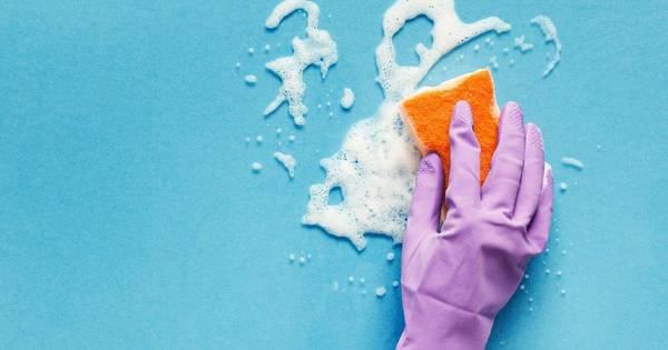 household skin irritants cleaning